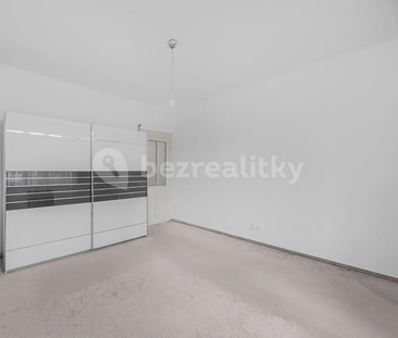 Pronájem bytu 2+kk • 52 m² bez realitkyČajkovského, Praha - Žižkov - Photo 1