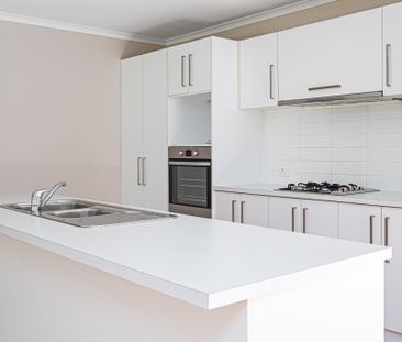 47 Nickel Drive, Aberfoyle Park SA 5159 - House For Rent | Domain - Photo 6