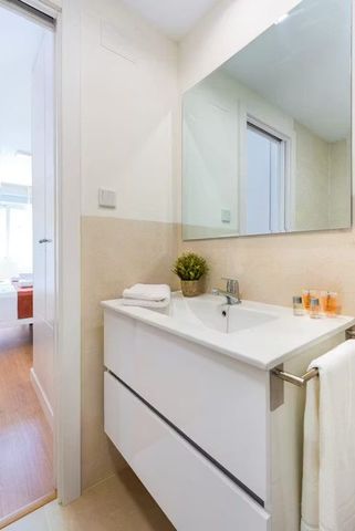 Calle Pajaritos, Sevilla, Andalusia 41004 - Photo 5