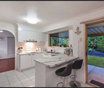 For Lease: Well-Presented Home in Prime Edens Landing Location! - Photo 2