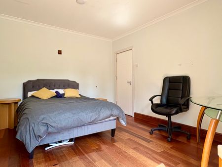 Ferrers Avenue, West Drayton - Photo 3