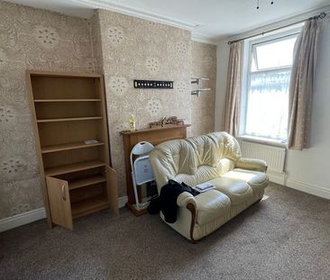 4 Bedroom House to Rent - Page Hall Road, Sheffield, S4 - Photo 4