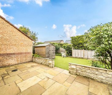 4 bedroom detached house to rent - Photo 4