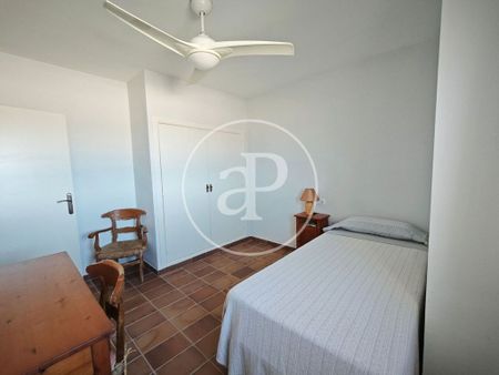 4 bedroom luxury Apartment for rent in El Perelló, Valencia - Photo 2