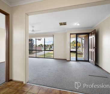 Freshly Updated 3 Bedroom Home - Photo 1