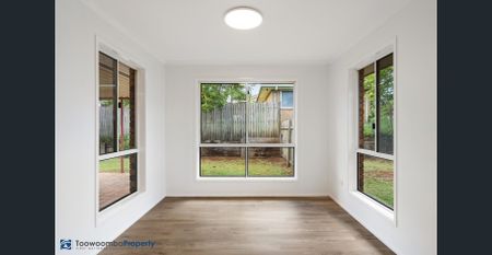 Spacious 3-Bedroom Home with Large Backyard in Harristown - Photo 2