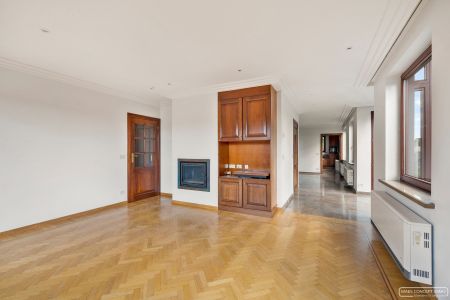 Tweeslaapkamerappartement met ruim terras te huur - Photo 4