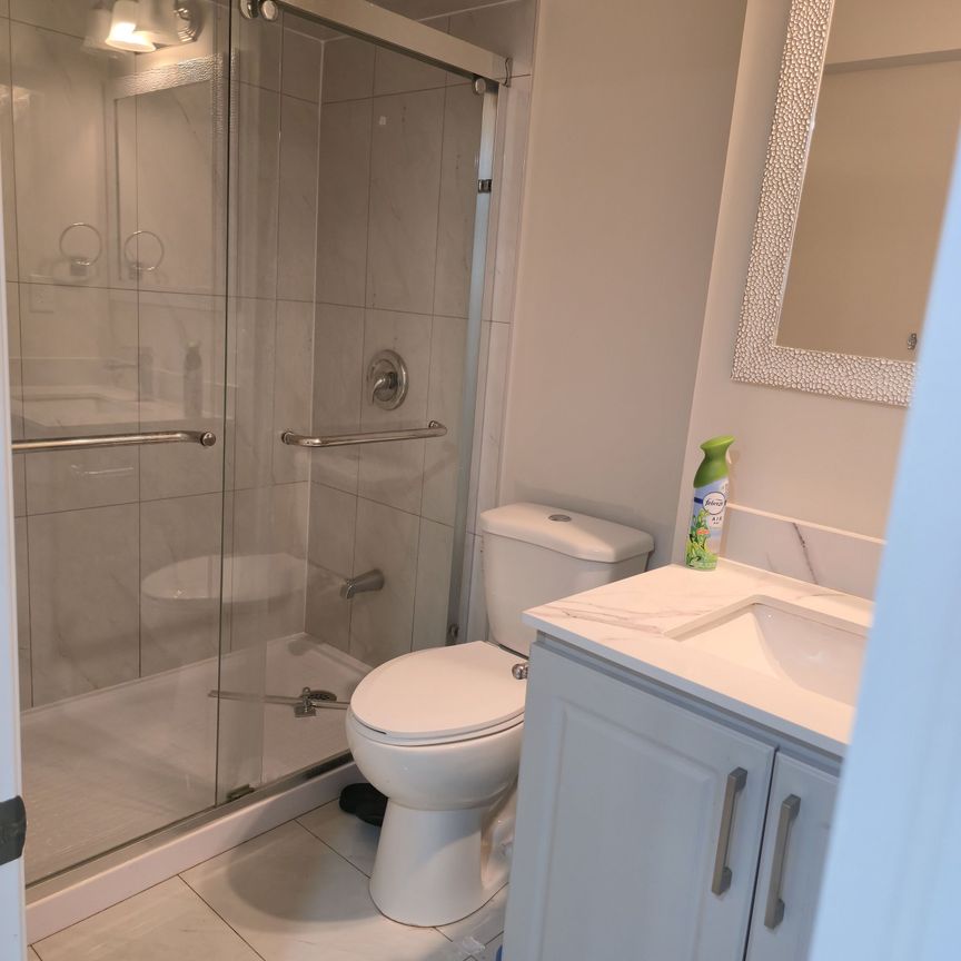 For Lease - 23 Elverton Crescent Unit# Basement Apartment, Brampton, Ontario - Photo 1