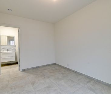 Te Huur: Stijlvol appartement in het centrum van Eeklo - Photo 2