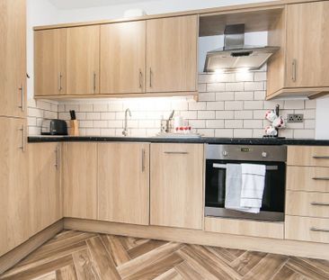 Flat 5, 66 Chapel Lane, Headingley, Leeds - Photo 5