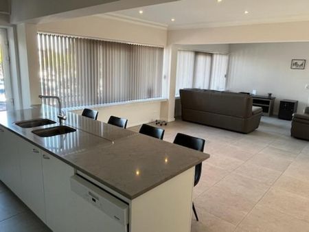 Riant appartement met groot terras in centrum - Foto 4