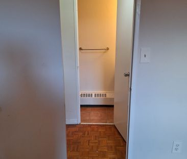 For Lease - 1250 Bridletowne Circle Unit# 403, Toronto, Ontario - Photo 6