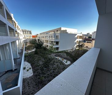 Location Appartement 1 pièce 21m² - Photo 2