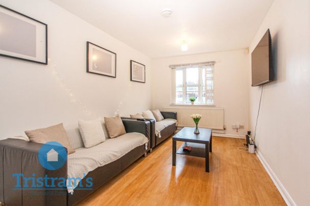6 bed End Terraced House for Rent - Photo 1