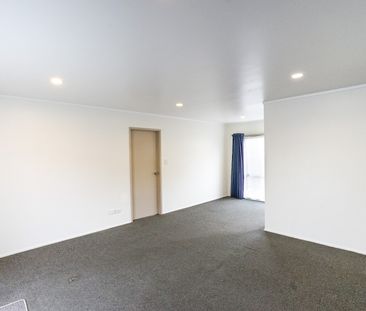 Internal Garage & Great Location - Photo 6