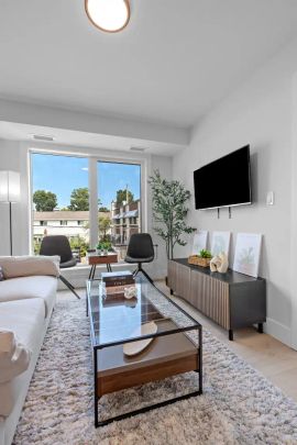 263 Currell Ave — Unit 5 - Photo 1