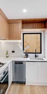 Brand New 3 Bedroom Townhouse - Photo 3