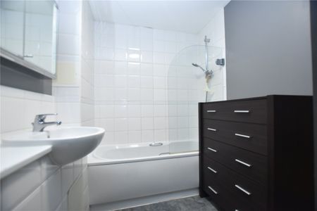 Harry Close, Croydon, CR0 - Photo 5