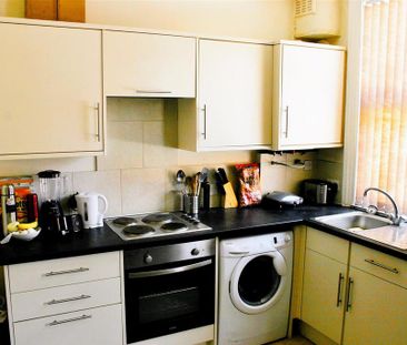 2 bedroom terraced house to rent - Photo 6