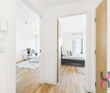 1 bedroom flat to rent - Photo 2