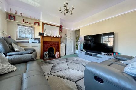 Willowhayne Crescent - Photo 3