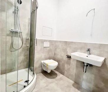 Sanierte 2-Zimmer-Wohnung mit gehobener Innenausstattung und EBK in... - Foto 1