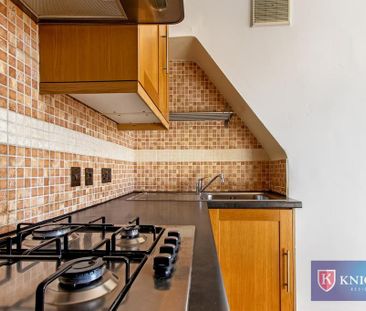 3 bedroom flat to rent - Photo 6