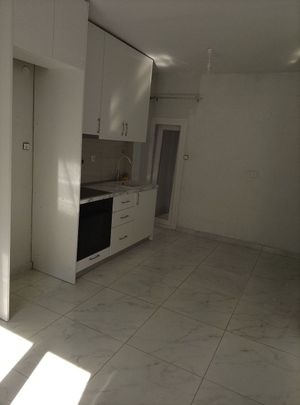 Studio/Γκαρσονιέρα για ενοικίαση Σκεπάρνη (Αμπελόκηποι) - Photo 1