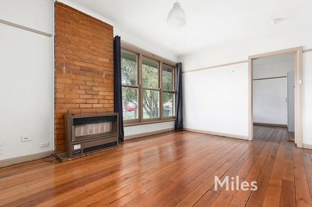 111 Southern Road, Heidelberg West - Photo 1