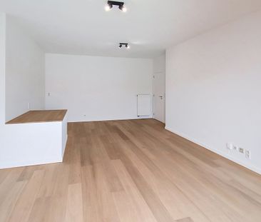 Appartement - à louer - Photo 3