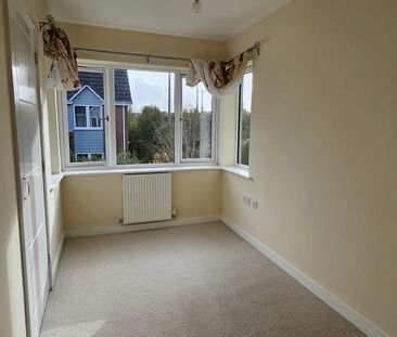 4 bedroom detached house to rent - Photo 5