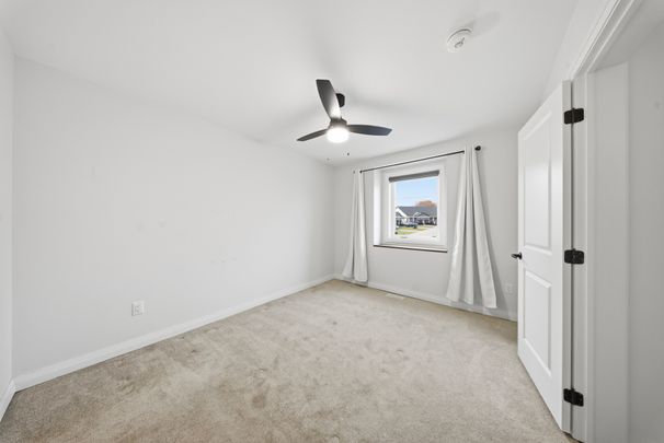 For Lease - 44 Lahey Crescent, Penetanguishene, Ontario - Photo 1