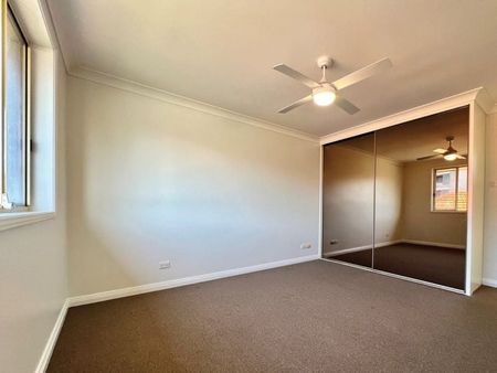 Two Bedroom Townhouse in a Prime Location - Photo 3