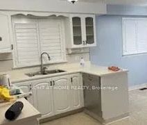 Detached Home For Lease | W9195011 - Photo 4