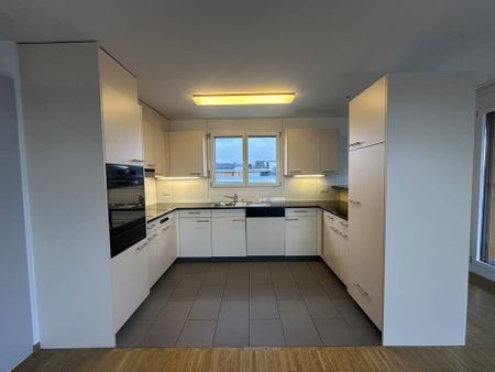 3.5 Zimmer, 104 m², 4. Stock - Photo 4