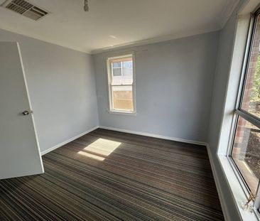 NEAT & TIDY THREE BEDROOM HOME - Photo 3