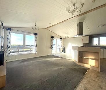 2 bedroom bungalow to rent - Photo 2