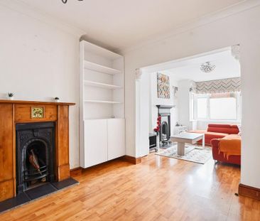 3 bedroom terraced house to rent - Photo 3