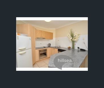 3/89 Bayview Street, Runaway Bay, Qld 4216 - Photo 2