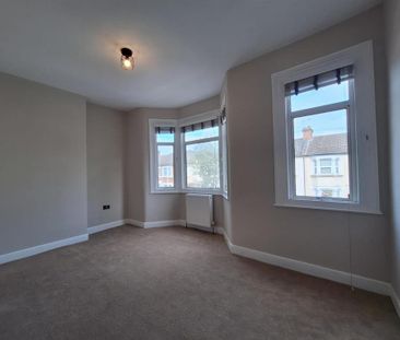 4 bedroom terraced house to rent - Photo 2