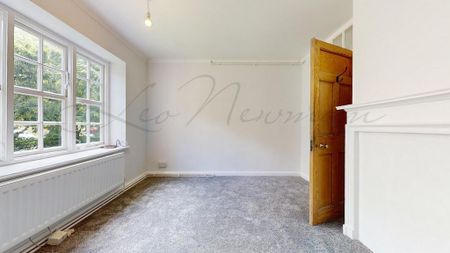 4 bedroom flat to rent - Photo 4
