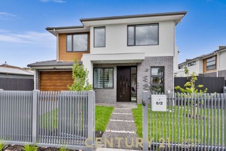 Brand New Town House - for Lease - Photo 3