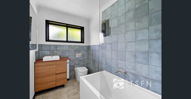 Low Maintenance Family Living! - Photo 1