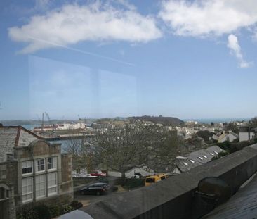 Clare Terrace, Falmouth - Photo 6