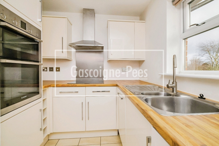 High Street, Addlestone - Photo 4