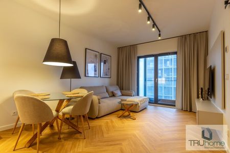 C.O. podłogowe, balkon, garaż | 1-sza Dzielnica - Photo 2