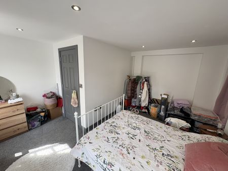 Harrington Close, Bishop'S Stortford - Photo 4