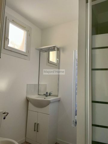 Location Appartement 1 pièce 18m² NIMES 30000 - Photo 3