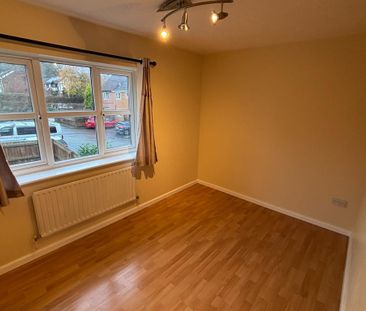 2 bedroom terraced house to rent - Photo 3