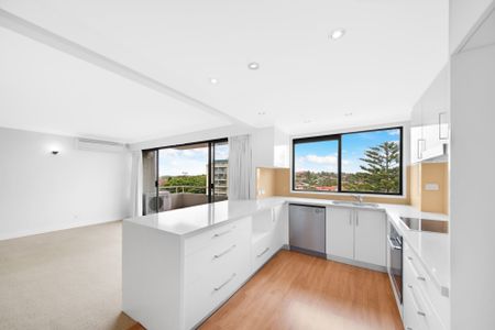 SUPER SPACIOUS APARTMENT! - Photo 5